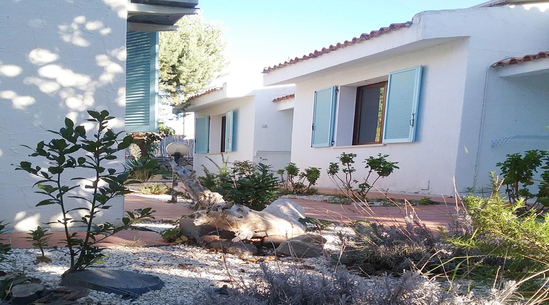 Resort Fior Di Sardegna Posada  Exterior photo